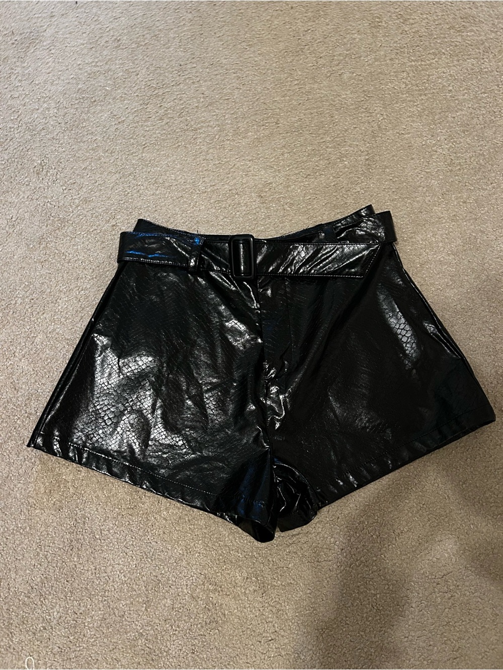 Fake Leather Snakeskin Shorts with Belt Size 6